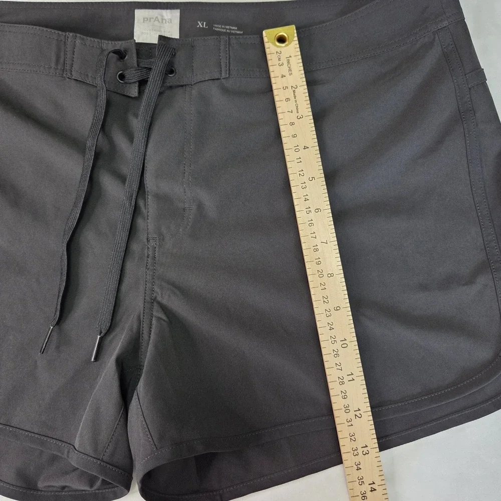 Prana Schaffie Black Board Shorts Womens XL UPF 50 Summer‎ Swim Beach Athleisure